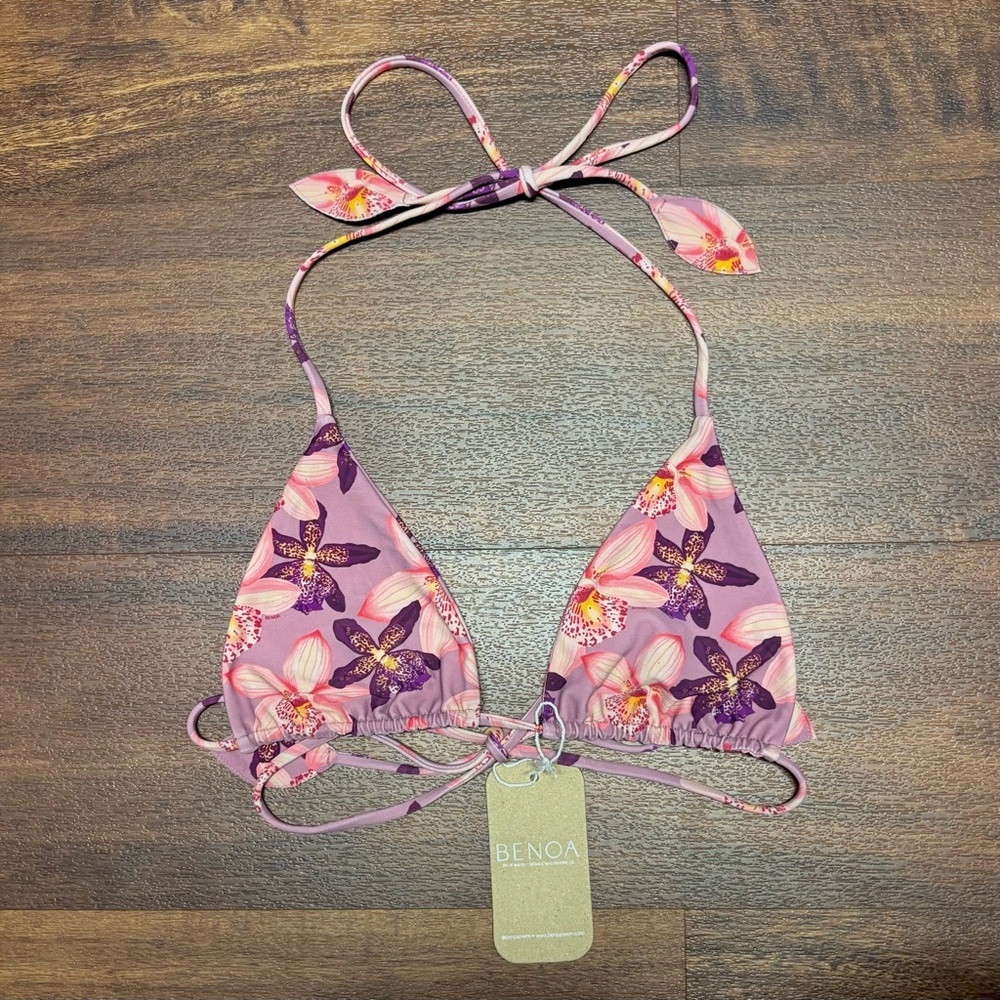 ⚡️SOLD ON INSTA⚡️BNWT benoa swim mariko top in bloom